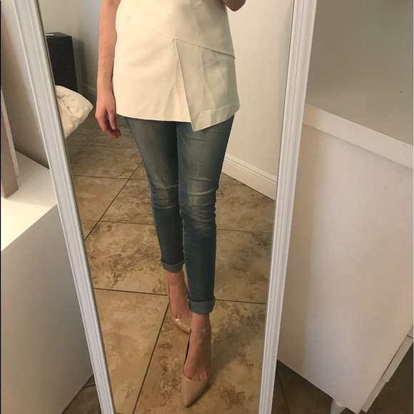 Nicholas Top - Picture 2 of 5